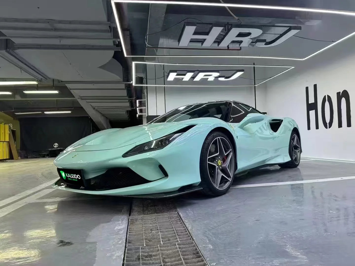 Rolls-Royce Sagano Green wrap on a Ferrari F8 Tributo - front-left view - Kaleido